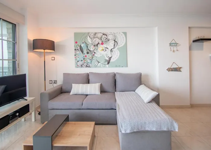 Ancora House By 